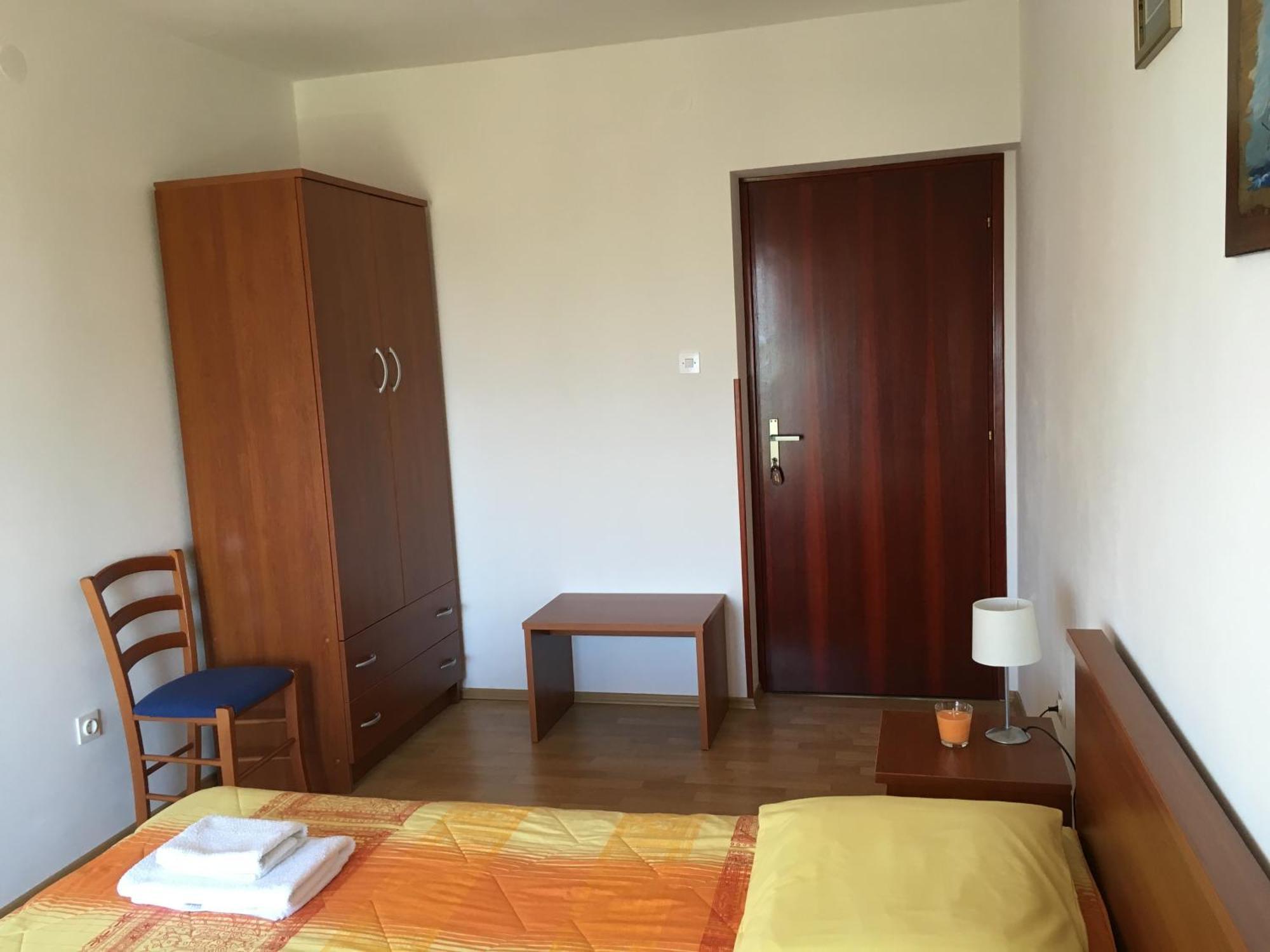 Apartments Wagner Dobrinj Bagian luar foto